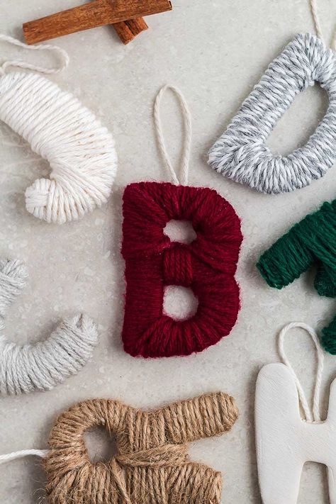 Yarn Wrapped Initial Ornaments, Yarn Initial Ornaments, Yarn Letter Ornament, Kids Yarn Crafts, Diy Personalized Ornaments, Quick And Easy Crochet Patterns, Kids Crafts To Sell, Yarn Ornaments, Yarn Wrapped Letters