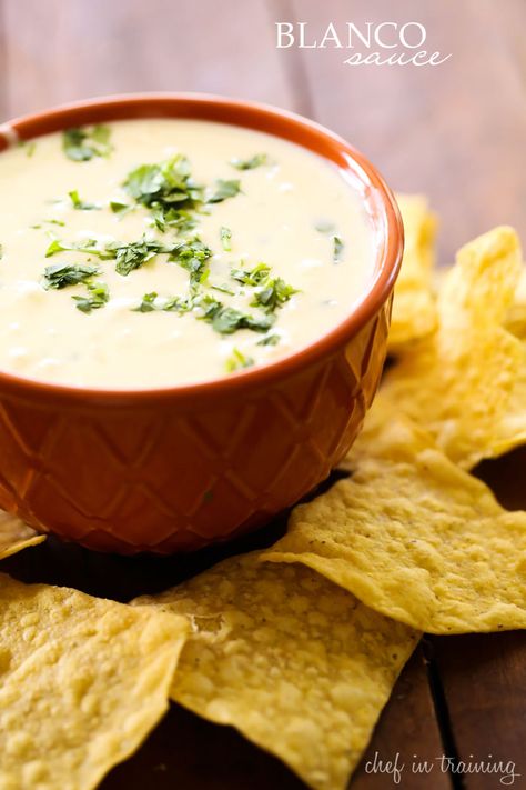 Blanco Sauce Blanco Sauce, Mexican Sauce, Mexican Appetizers, Queso Dip, Green Chile, Appetizer Dips, Aioli, Cheese Sauce, Mexican Dishes