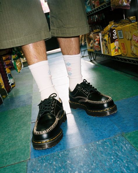 Introducing the @drmartensofficial Lowell: Inspired by archival-workwear aesthetics, the 4-eye shoe is constructed from black Analine leather with a comfort-focused padded collar, highlighted with stitch detailing and finished with a moc toe. Shop the Dr. Martens Lowell now on www.bstn.com! #bstnstore #drmartens #lowell Street Snap, Chunky Shoes, Doc Martens, Toe Shoes, Dr. Martens, Me Too Shoes, Sneakers Fashion, Black Shoes, Work Wear