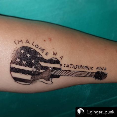 green day tattoos! on Instagram: “----- @j_ginger_punk #tattoo #guitar #lespauljunior #lespauljr #insomniac #armatageshanks #imalonerinacatastrophicmind #inkedgirls…” Green Day Tattoo, Tattoo Guitar, Punk Tattoo, Les Paul Jr, Tattoo Font, Finger Tattoos, Green Day, Inked Girls, Tattoo Art