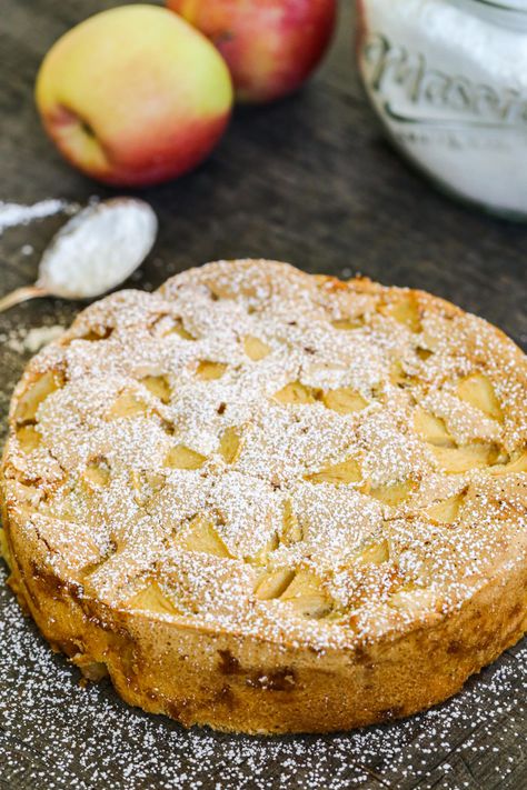 Sharlotka Apple Cake Recipe - Momsdish Dutch Apple Cake Recipe Easy, Apple Sharlotka Recipe, Jewish Apple Cake Recipe Easy, Dutch Apple Cake Recipe, Simple Apple Cake, Dutch Apple Cake, Apple Cake Recipe Easy, Cake Recipes Uk, Moist Apple Cake