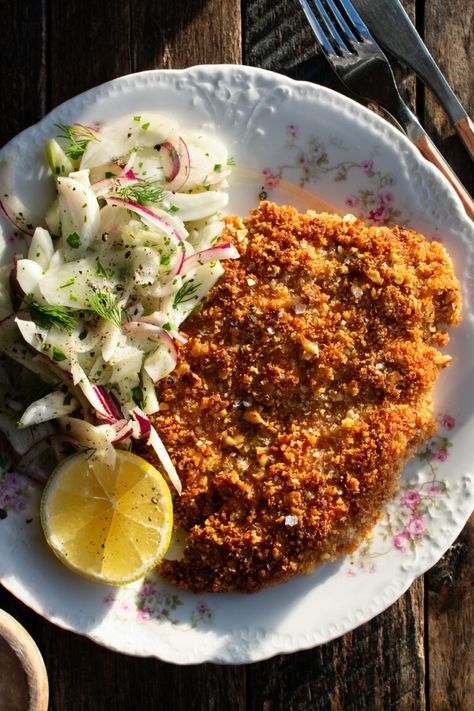 Walnut Crusted Chicken with Fennel Slaw - The Original Dish Walnut Crusted Chicken, Chicken With Fennel, The Original Dish, Fennel Slaw, Walnut Crust, Fast 800, Crusted Chicken, Chicken Cutlets, Cafe Food