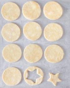 Basic Pastry Dough - Martha Stewart Recipes Pastry Dough Recipe, Cream Cheese Pastry, Butter Pastry, Cheese Pastry, Martha Stewart Recipes, Italian Pastry, Savory Tart, Salted Chocolate, Vanilla Cookies