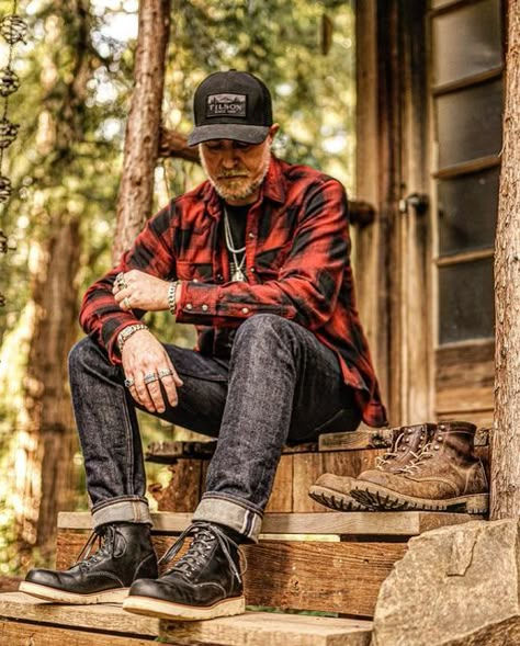 Rugged Gentleman Style, Rugged Men Style, Gentleman Style Outfits, Rugged Gentleman, 1000 Mile Boots, Rugged Man, Flannel Fashion, Rugged Men, Fashion Men Streetwear