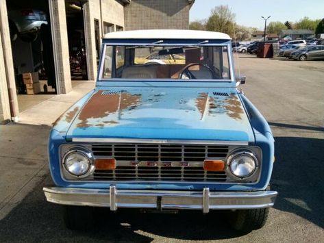 1975 Ford Bronco, Vintage Ford Bronco, Old Ford Bronco, Ford Bronco For Sale, Classic Bronco, Early Bronco, Classic Ford Broncos, Ford Broncos, Glass Suncatchers