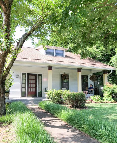 Our 1924 California Bungalow: Full Home Tour California Bungalow Style Interiors, Eclectic Bungalow, House Exterior Ideas, 1920s Bungalow, Bungalow Interior, California Bungalow, Apartment Vibes, Bungalow Renovation, Bungalow Exterior