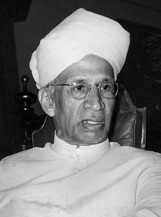 Dr. Sarvepalli Radhakrishnan, Pre-eminent philosopher and President of India Dr Sarvepalli Radhakrishnan, Sarvepalli Radhakrishnan, Indian History, Helping Hands, Inspiring People, Great People, People Of The World, Inspirational People, Personalities