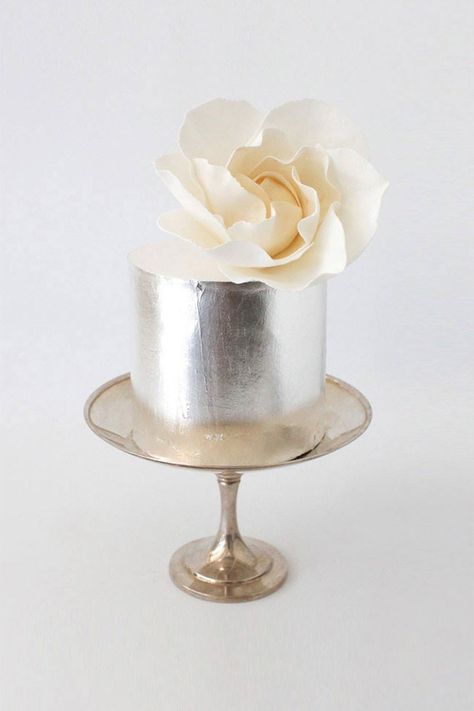 Simple Flower Decoration, Sparkly Wedding Cakes, 25th Wedding Anniversary Cakes, Pastel Wedding Cakes, Metallic Wedding Cakes, Metallic Cake, Rose Gold Wedding Cakes, Single Tier Cake, Wedding Anniversary Cakes