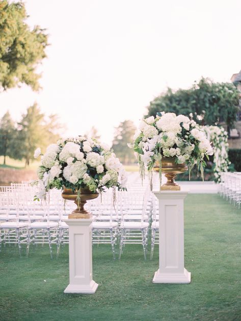 End Of Aisle Wedding Decor, Balance In Design, Wedding Alter Flowers, Southern Wedding Ideas, Wedding Ceremony Backdrop Outdoor, Bridesmaid Dresses White, Blue Wedding Theme, Ballroom Wedding Reception, Balance Is Key