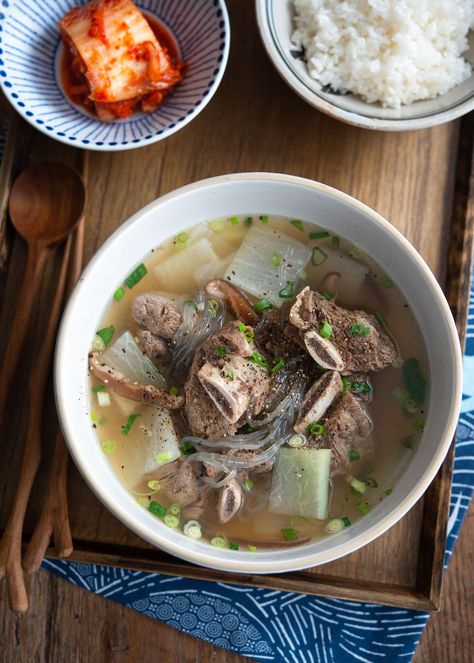 Short Rib Soup, Korean Soup Recipes, Rib Soup, Recipe Korean, Korean Soup, Low Carb Soup Recipes, Short Rib, Low Carb Soup, Beef Short Ribs