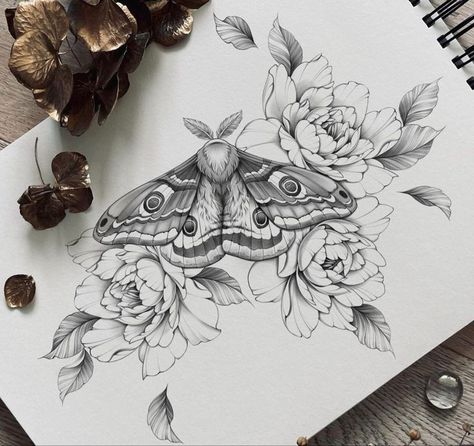 Referência para tatuagens. Moth Floral Tattoo Design, Moth Flower Tattoo Design, Sunflower And Moth Tattoo, Luna Moth Flower Tattoo, Floral Moth Tattoo Sleeve, Peony And Moth Tattoo, Moth Tattoo Ideas For Women, Moth And Floral Tattoo, Moth Back Tattoo Women