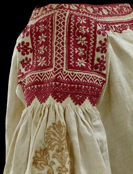 Andalusia, Spain (made) 1800-1900 Linen, embroidered with silk and linen Ukrainian Clothing, Andalusia Spain, Ukrainian Embroidery, Folk Dresses, Folk Embroidery, Folk Fashion, Silk Ribbon Embroidery, Design Guide, Silk Embroidery