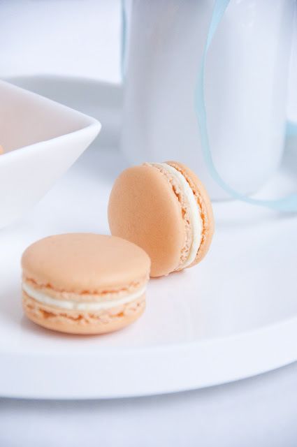 Orange Creamsicle Macaron, Cutie Macarons, Orange Macarons, Macaron Recipes, Color Durazno, Macarons Recipe, Macaron Flavors, French Macaron, French Macaroons