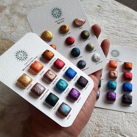 Claire Chi 🌿池澄 on Instagram: "Mini Pans and Dotcards! They're almost ready for tonight ❤🧡💛💚💙💜 #handmadewatercolors #handmadepaint #handmadewatercolor #watercolorpalette #dotcard #dotcards" Paint Pallets, Coffee Scrub Diy, Forest Life, Diy Science Experiments, Eco Dyeing, Cute Pencil Case, Diy Science, Handmade Paint, Abstract Watercolor Art