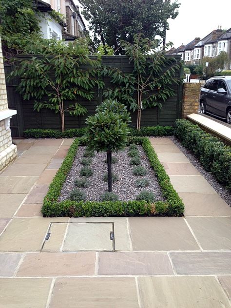 sandstone paving front garden balham london - paving to disguise a drain Victorian Front Garden, Indian Sandstone, Garden Pavers, Small Front Gardens, Sandstone Paving, Front Gardens, Front Garden Design, Garden Paving, London Garden