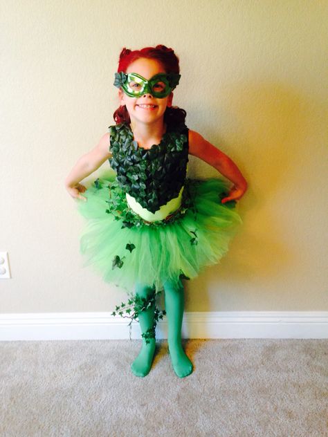 Poison Ivy Costume Kids, Ivy Halloween Costume, Poison Ivy Halloween, Poison Ivy Halloween Costume, Poison Ivy Costume, Villains Party, Ivy Costume, Poison Ivy Costumes, Room Mom