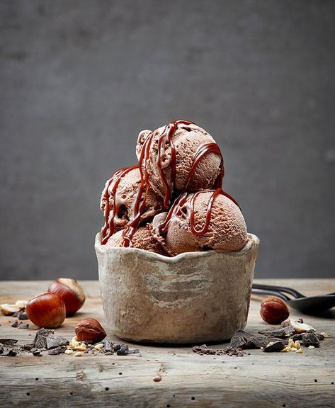 Ice cream on Behance Polar Bear Ice Cream, Hazelnut Ice Cream, Types Of Ice Cream, Ice Cream Photography, Cheesecake Ice Cream, Ice Cream Day, Dessert Photography, Sorbet Recipes, Ice Cream Photos