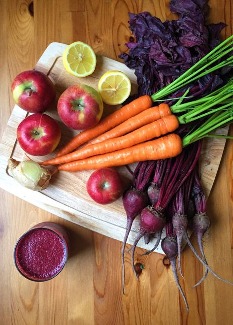 Sugar Free Juice, Carrot Ginger Juice, Carrot Juice Recipe, Beets Carrots, Raw Beets, Wellness Shots, Juicer Recipes, Carrot And Ginger, Beet Juice