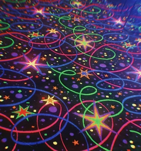 Arcadecore Aesthetic, Arcade Floor, Kidcore Aesthetic, Hippie Culture, Retro Arcade, 3d Studio, Neon Aesthetic, An Aesthetic, Neon Lights