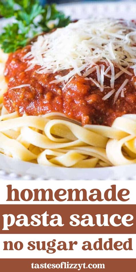 Healthy Homemade Spaghetti Sauce recipe has no added sugar! It's meaty, thick, full of Italian flavor and great served over traditional pasta or spaghetti squash for a low-carb meal. Sugar Free Pasta Sauce, Healthy Spaghetti Sauce, Low Calorie Spaghetti, Spaghetti Sauce From Scratch, Homemade Spaghetti Sauce Easy, Homemade Spaghetti Sauce Recipe, Healthy Spaghetti, Desk Kids, Caesar Chicken