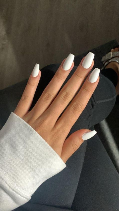 Acrylic Nails All White, Trendy White Nails Acrylic, Basic But Pretty Nails, White Acrylic Nails Ballerina Medium, Trendy White Nails Square, Mat White Nails, Fully White Nails, Squoval White Nails, Cute Squoval Acrylic Nails