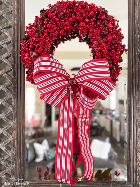 Bow For Small Wreath, How To Put A Bow On A Wreath, Tying A Bow With Ribbon For Wreath, Ribbon On Christmas Wreath, How To Tie A Christmas Bow For A Wreath, Bows Diy Ribbon Wreath, Bows For Outdoor Christmas Wreaths, Holiday Bow Decor, Wreath Bows How To Make Easy