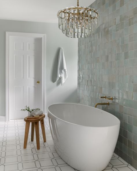 Just because the weekend is over doesn’t mean relaxation has to end. Soak in style with a spa-like bathroom retreat and unwind every day of the week. 🌿🛁 Design: @colorandcrownid 📸: @meghanbalcomphotography Tilework: @thetilestudiopa Builder: @jrmaxwellbuilders Bathroom Retreat, Spa Like Bathroom, Gas Lanterns, Recessed Downlights, Circa Lighting, Dream Bathroom, Light Architecture, Day Of The Week, Bespoke Design