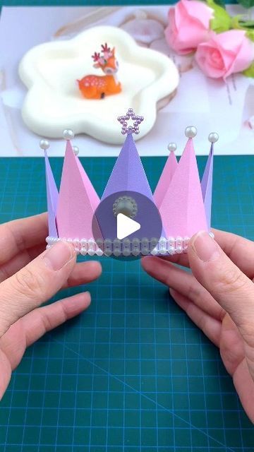 Handmade Crown For Kids, How To Make A Tiara Out Of Paper, Crown Making For Kids, How To Make Crown With Paper, Diy Crown For Kids, Diy Crown Paper, How To Make A Paper Crown, Crown Paper Craft, Paper Crowns For Kids