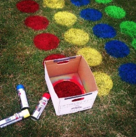 Outdoor Twister, Camping Activites For Kids, Games To Play Outside, Outdoor Birthday Party, Garden Party Games, Outdoor Party Games, Summer Camp Activities, Girl Sleepover, Outdoors Birthday Party