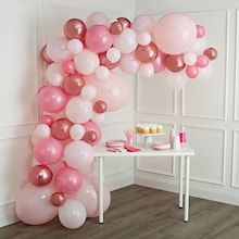 Pink Balloon Garland, Pink Birthday Party, Balloon Banner, Barbie Birthday, Sweet 16 Parties, 16th Birthday Party, Pink Balloons, Pink Themes, Balloon Decorations Party