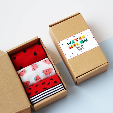 Watermelon Box Of Socks Hijab Packaging, Sock Packaging, Sock Display, Socks Photography, Socks Ideas, Art Packaging, Shoe Store Design, Carton Design, Product Packing