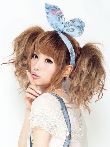 #FunayamaKumiko #Kumicky #Gyaru #Popteen #Japanese Kumiko Funayama, Gyaru Hair, 일본 패션, Kawaii Hairstyles, Gyaru Fashion, Pigtail Hairstyles, Story Telling, Hair Reference, Japanese Street Fashion