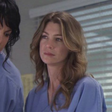 Merideth Grey Haircut, Meredith Gray Hair, Meredith Grey Haircut Season 1, Merideth Grey Aesthetic, Ellen Pompeo 90s, Ellen Pompeo Hair, Meredith Grey Aesthetic, Meredith Grey Hair, Meredith Gray