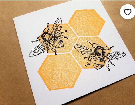 Bee Related Crafts, Bee Greeting Cards, Bee Linocut, Linocut Cards, Hexagon Cards, Tier Tattoo, Linocut Printmaking, Card Making Ideas, Lino Art