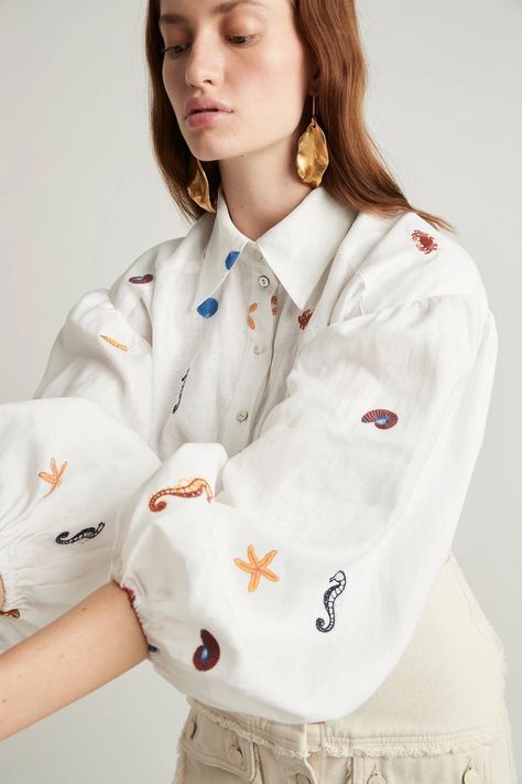 Embroidered Linen Shirt, Embroidery On Clothes, 자수 디자인, Embroidered Linen, Shirt Embroidery, Embroidered Clothes, Fashion Attire, Embroidery Fashion, Denim Details