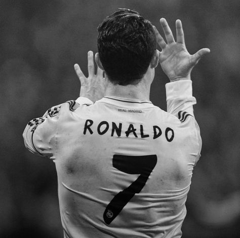 Ronaldo Madrid, Cristiano Ronaldo Young, Ronaldo Photos, Ronaldo Quotes, Cr7 Wallpapers, Cristino Ronaldo, Ronaldo Cristiano, Ronaldo Real Madrid, Ronaldo Real