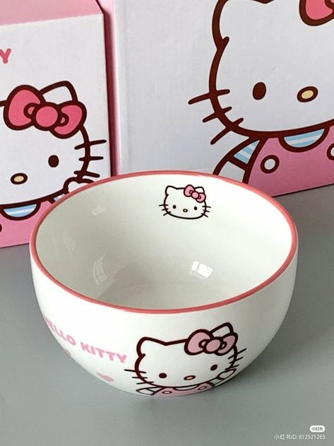 Crockery Design, Hello Kitt, Hello Kitty House, Charmmy Kitty, Hello Kitty Themes, Hello Kit, Hello Kitty Birthday, Art Hobbies, Hello Kitty My Melody