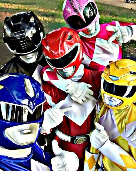 The OPR: Original Power Rangers Power Rangers Pictures, Original Power Rangers, Jason David Frank, Power Rangers Cosplay, Tommy Oliver, All Power Rangers, Power Rangers Fan Art, Rangers Team, Power Rangers Art