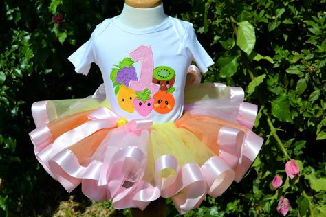 Dancing Fruit Birthday Party Decorations, Dancing Fruit Birthday Party, Dancing Fruit, Baby First Birthday Themes, Fruit Birthday Party, Fruit Birthday, Fruit Shirt, Outfit Matching, Fruit Party