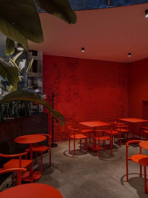 Red Coffee Aesthetic, Red Cafe Aesthetic, Red Cafe, Orange Cafe, Small Restaurant Design, Noodle Restaurant, Coffee Aesthetics, Coffee Shop Interior Design, Small Restaurant