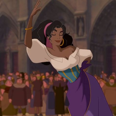 Hear Me Out Women Characters, Women Hear Me Out Characters, Hear Me Out Girl Characters, Fatima Aesthetic, Hear Me Out Characters Girl, Esmerelda Hunchback Of Notre Dame, Esmeralda Aesthetic, Chel Disney, Hunchback Of Notre Dame Esmeralda