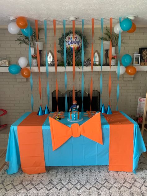 Construction Blippi Birthday Party, Easy Blippi Birthday Cake, 2nd Birthday Blippi Theme, Blippi Vehicles Birthday, Blippi Tractor Birthday, Blippi Birthday Party Decorations Diy, Blippi Third Birthday, Blippi Diy Party, Blippi Themed Birthday Party Food