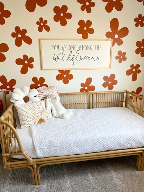 Wildflower bedroom Wildflower Room, Wildflower Bedroom, Ivy Room, Toddler Girl Bedroom, Toddler Bedroom Girl, Toddler Girl Room, Toddler Room Decor, Future Children, Toddler Room