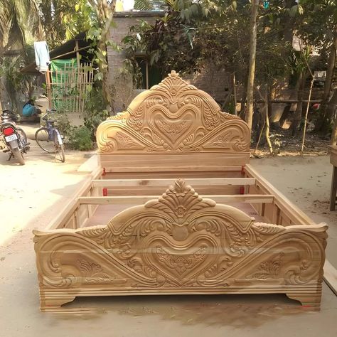 Palang Bed Design, Palang Design, Spare Room Design, Comfortable Bedroom Decor, Simple Bed Designs, King Chair, Box Bed Design, Door Design Photos, Corner Furniture