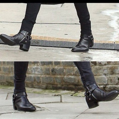 Mens Heeled Boots Fashion Men, Harry Styles Chelsea Boots, Harry Styles Shoes, Harry Styles Boots, Mens Heeled Boots, Male Boots, Chelsea Boots Men Outfit, Boots Men Outfit, Harry Style