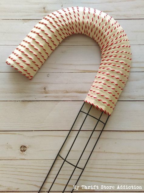 Run to the dollar store to grab a candy cane wire form so you can create one of these farmhouse style wreaths! Candy Cane Wreath Tutorial, Candy Cane Wreath Diy, Alternative Diy, Wreath Alternative, Candy Cane Crafts, Farmhouse Style Wreath, Deco Mesh Wreaths Diy, There Is Still Time, Deco Mesh Christmas Wreaths