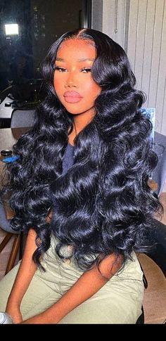 Lace Front Wigs For Black Women Body Wave, Beach Waves Wigs, Curled Weave Hairstyles Black Women, Beach Wave Hair Black Women, Body Wave Hair Middle Part, Loose Wave Black Women, Beach Waves Weave Black Women, Curled Body Wave Wig, Beachwave Curls Black Women