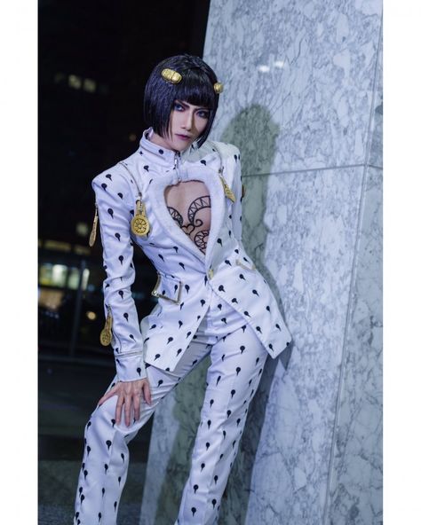 Miccostumes on Instagram: “Bucciarati ❤ Cosplayer: twitter.com/yksm9251  #ventoaureo #jjbacosplay #mafia #bruno #buccellati #part5 #jojosbizarreadventure #jojo…” Jojo's Bizarre Adventure Golden Wind, Climbing A Mountain, Bruno Bucciarati, Face Artwork, Jojo Memes, Nerd Life, Cute Cosplay, Jojo Bizzare Adventure, Best Cosplay