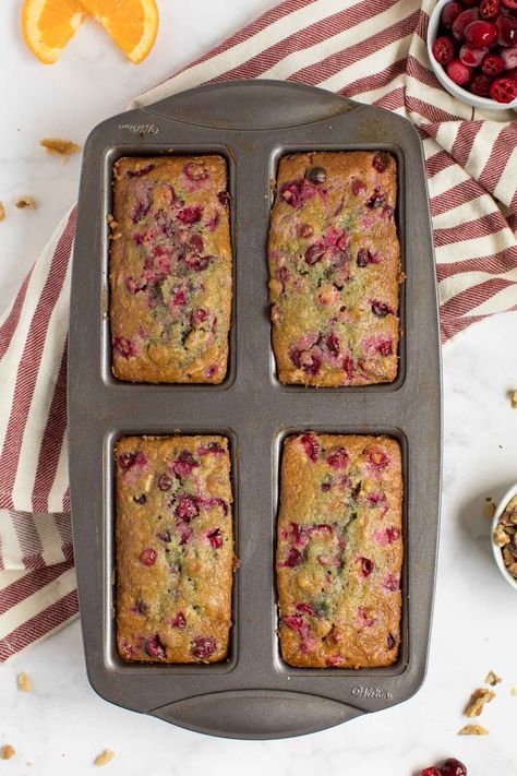 Cranberry Orange Bread Recipe, Orange Bread Recipe, Cranberry Bread Recipes, Microwave Bread, Orange Bread, Mini Loaves, Cranberry Orange Bread, Cranberry Orange Muffins, Orange Muffins