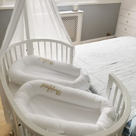 Twin Baby Beds, Twin Babies Nursery, Twin Nursery Room, Twin Baby Rooms, Twin Cribs, Baby Beds, Twin Nursery, Desain Pantry, Nursery Room Boy